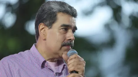 Maduro Open to Dialogue Amid Increased US Pressure