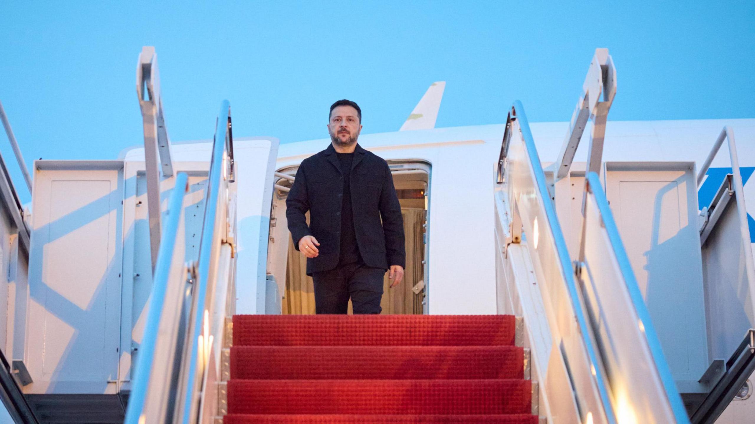 Zelensky Heads to Washington to Push Trump on Air‑Defence Strengthening