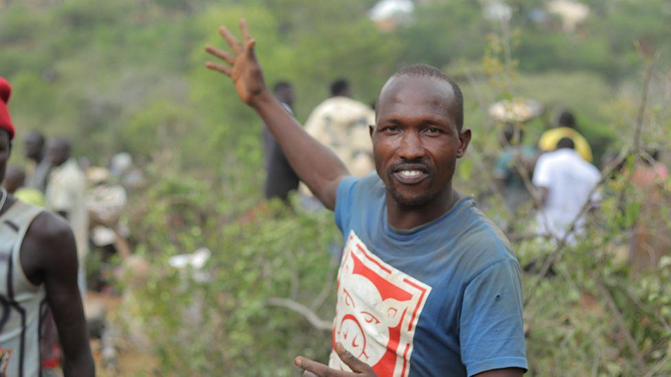 Gold Fever in Western Kenya: A Goat Herder’s $200 Nugget Ignites a Community‑Wide Rush