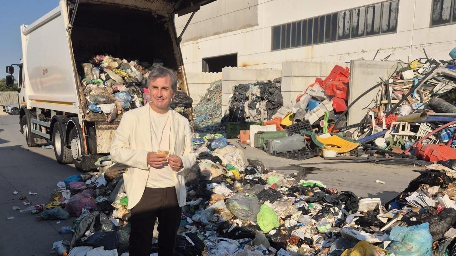 A €1m Lottery Ticket Found in Trash: Waste Workers Turn Lucky Loser into a Winner