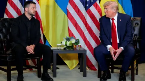 Unexpected Diplomatic Twist: Putin-Trump Call Disrupts Zelensky's Agenda