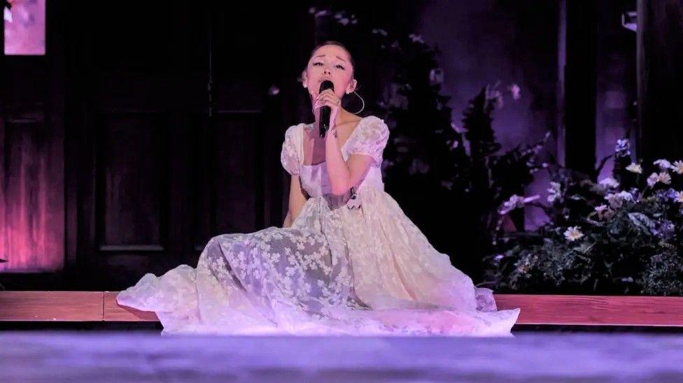 Ariana Grande Marks Emotional Farewell: Final London Show, New Break and Fan Reactions