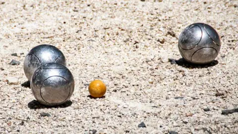 Pétanque Player Fatally Hit by Metal Boule in French Coastal Town