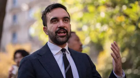 Trump Expresses Reluctance to Fund NYC If Mamdani Wins Mayoral Election