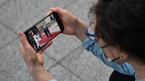 Global News Trust Hits Record Low: Study Finds Just 37% Believe in the Media
