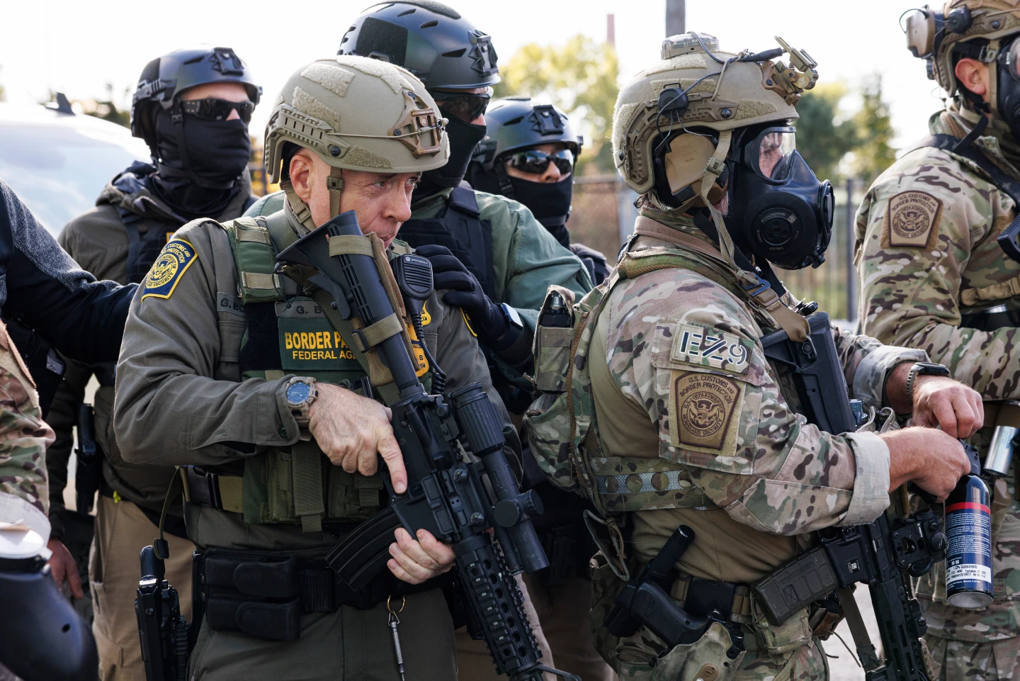 Escalating Tensions: Chicago Politicians Confront Federal Immigration Enforcement