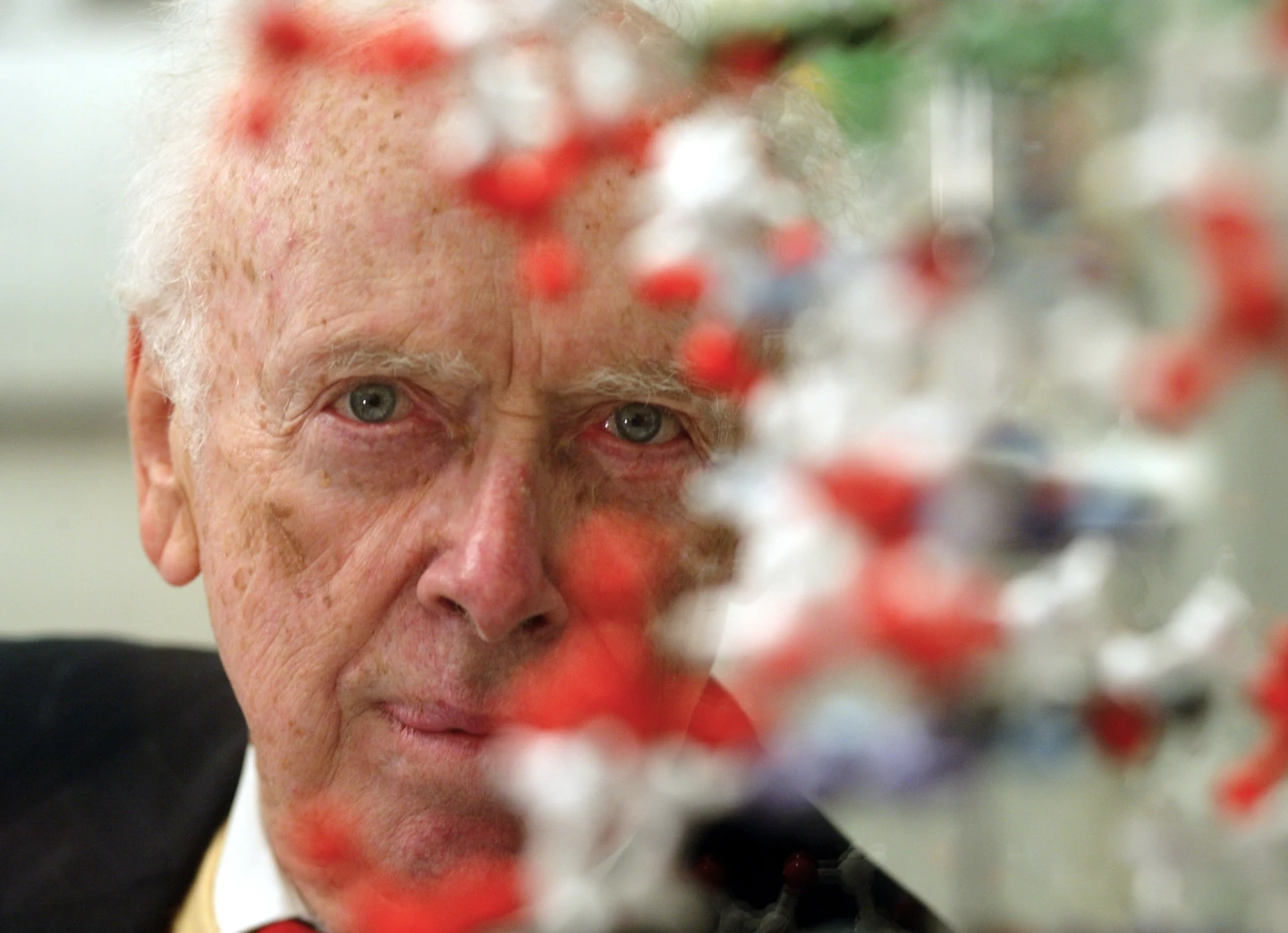 James D. Watson: A Legacy of Discovery and Controversy