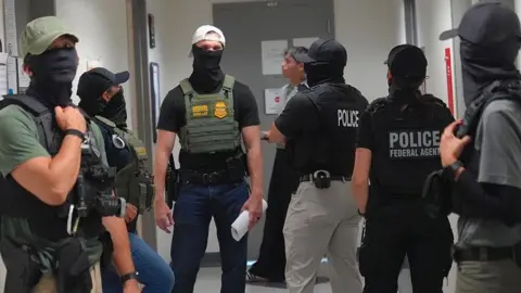 California Bans Law Enforcement From Wearing Masks Amid Immigration Controversy