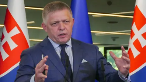 Slovakia Enshrines Binary Gender Identity in Constitution, Restricting Adoption and Surrogacy