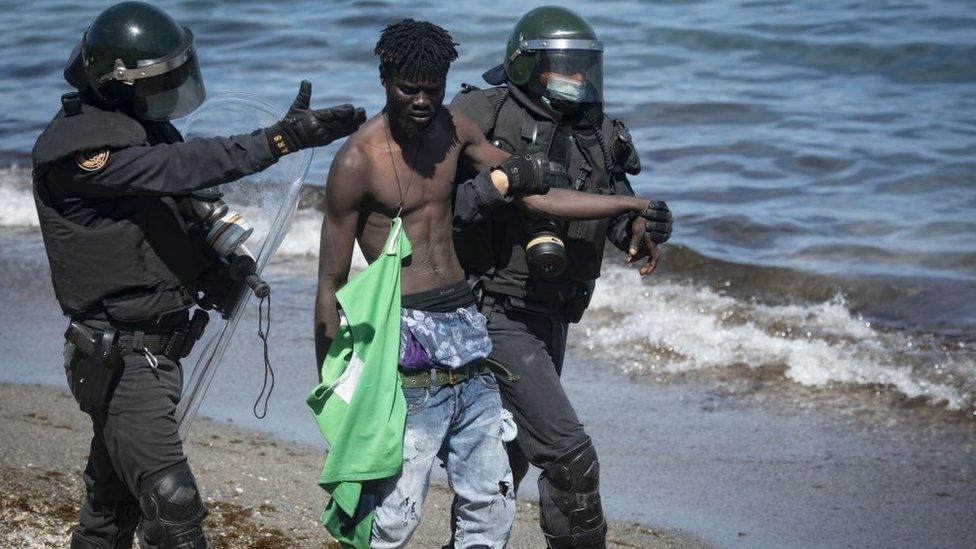 Massive Migration Surge: Hundreds Cross into Ceuta from Morocco