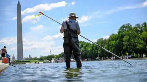 Trump Orders Immediate Repairs to Washington’s Reflecting Pool Amid Booming Vandalism