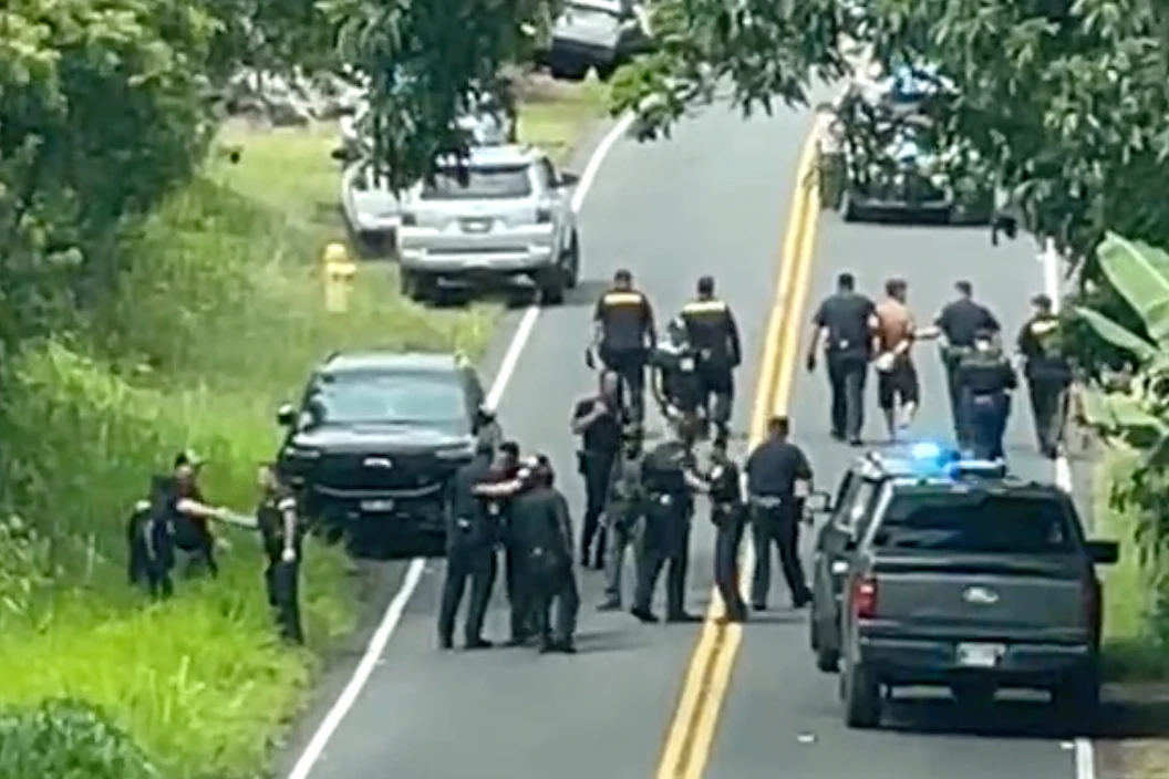 Off‑Grid Tragedy in Puna: Three Men Killed, Suspect Jacob Baker Arraigned
