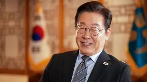 South Korean President Open to Trump-Kim Deal on Nuclear Freeze