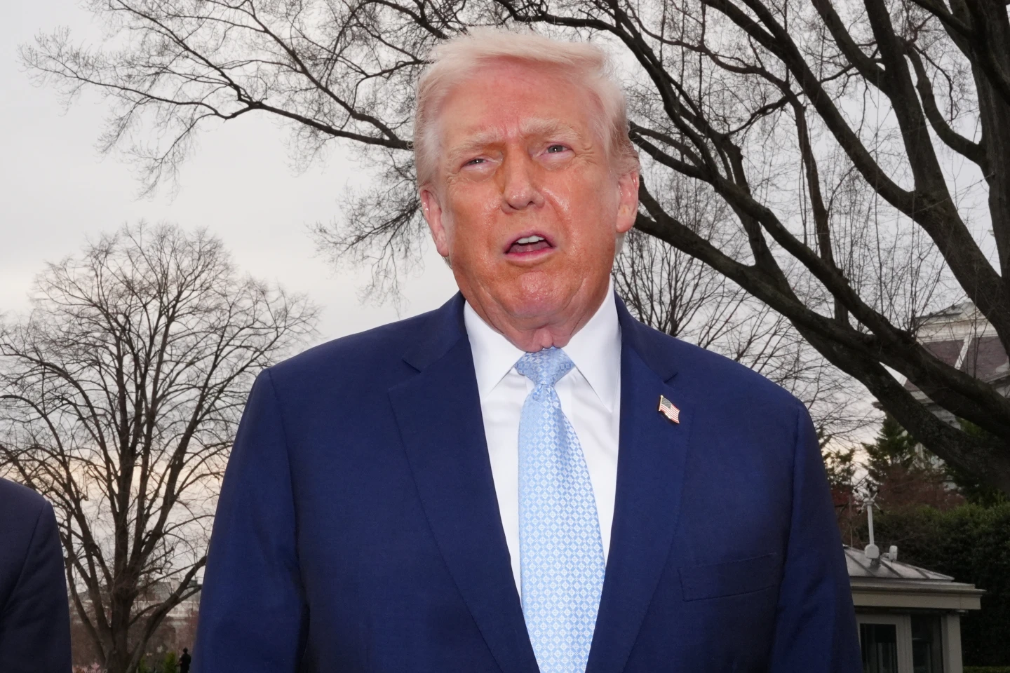 Trump Threatens ICE Deployment at Airports Amid Government Shutdown