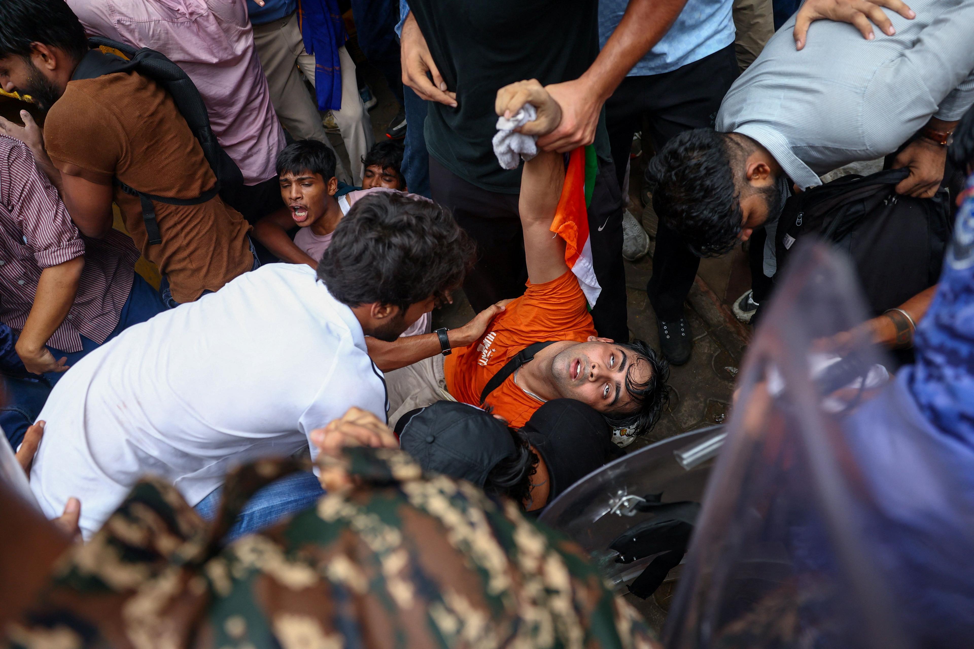 India’s ‘Cockroach’ Protest Escalates: Police Crackdown, Violence, and Youth Demands for Reform