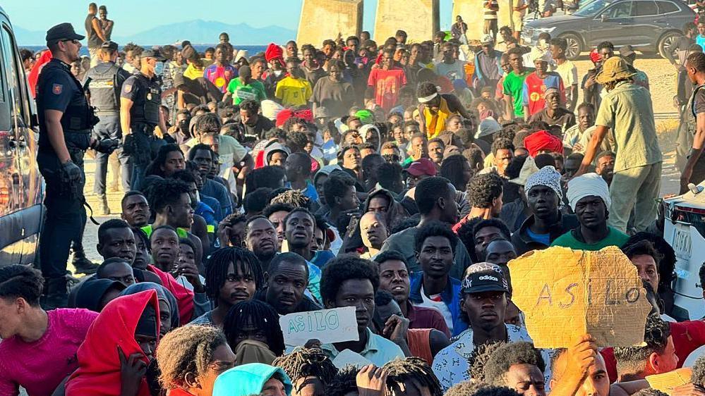 EU Praises Spain’s Rapid Response Amid Ceuta Migrant Rush