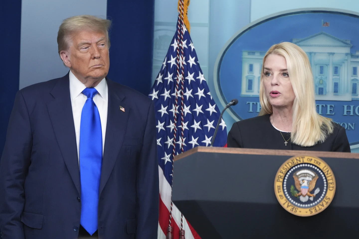 US Justice Department Sues Minnesota Over Immigration Sanctuary Policies