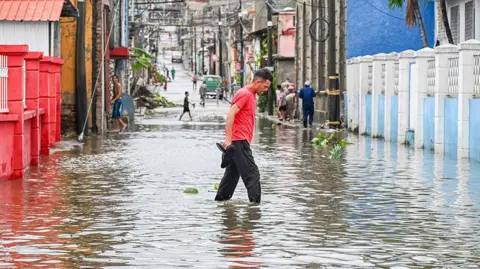 Hurricane Melissa Leaves Devastation Across the Caribbean, Claiming Lives