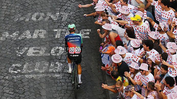 Pogacar’s Fifth Tour Victory Propels a Record‑Breaking Spectacle Amid Night‑Testing Drama