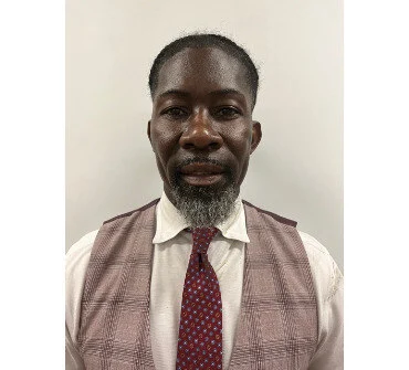 Des Moines School Superintendent Ian Roberts Arrested and Placed on Leave Amid Immigration Allegations