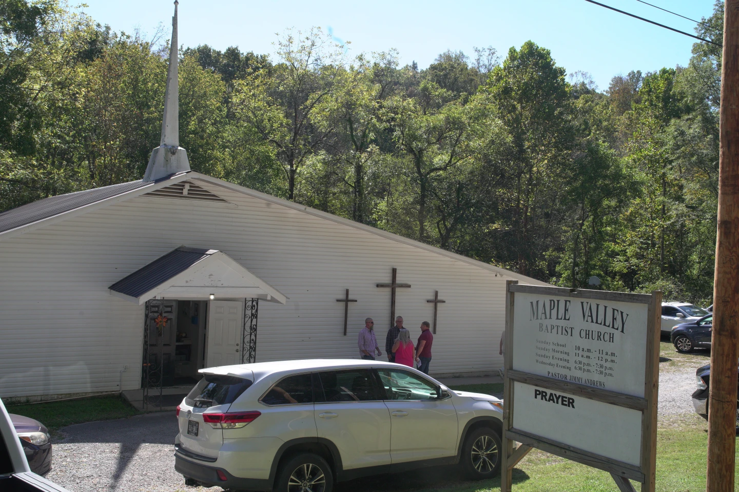 Community Unites in Grief Following Fatal Blast at Tennessee Explosives Plant