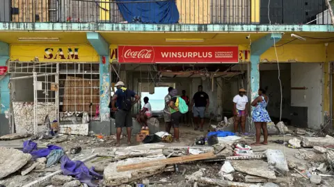 Desperation Sets in Jamaica as Residents Scavenge for Survival Post-Hurricane Melissa