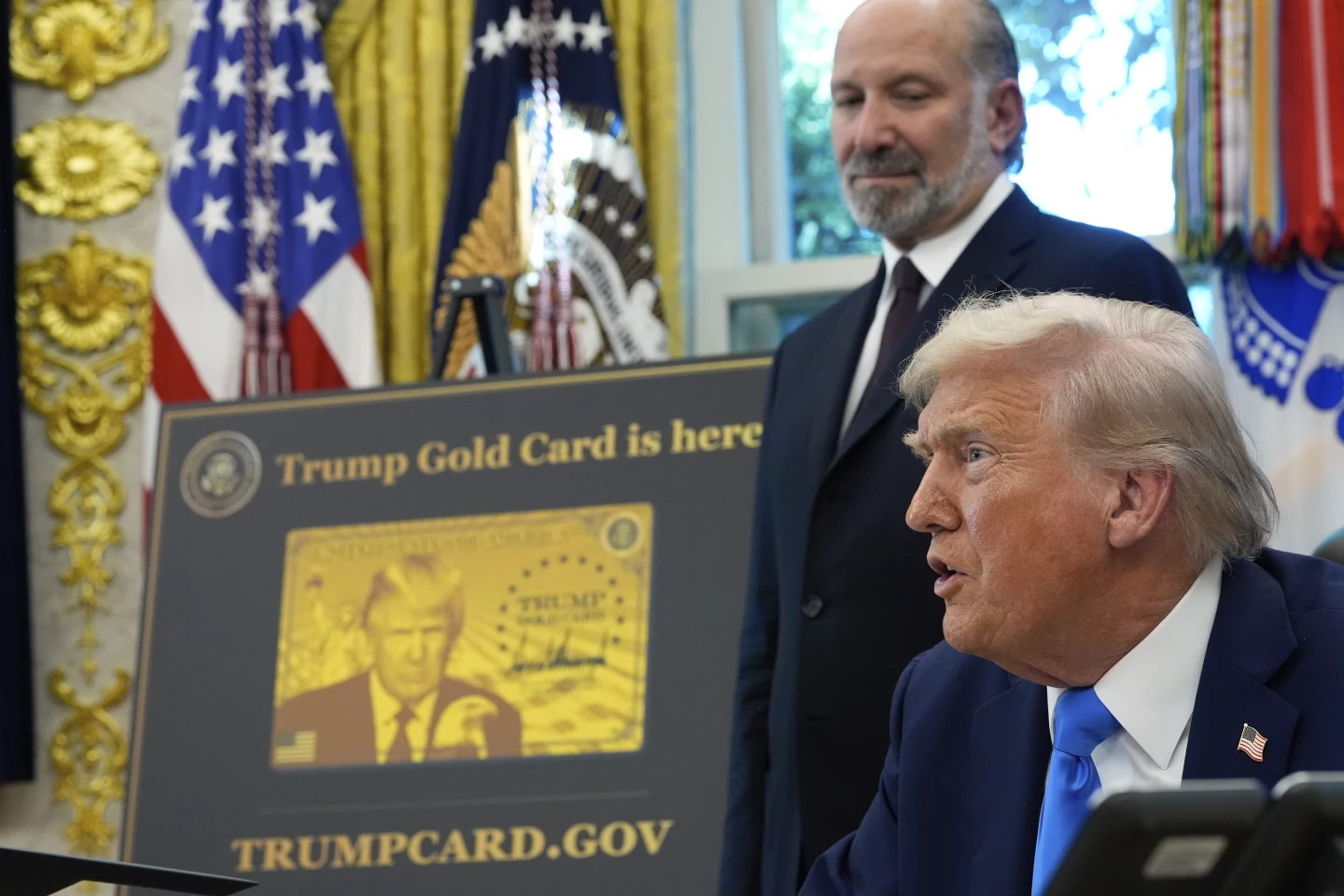 New H-1B Visa Fee Sparks Chaos and Confusion Among Employers