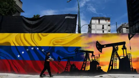 Maduro Claims US Seeks Venezuela’s Oil: Analyzing the Underlying Motivations