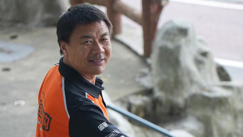 From Packaged Meals to Premier Poetry: The Rise of Delivery Riders in China’s Literary Arena