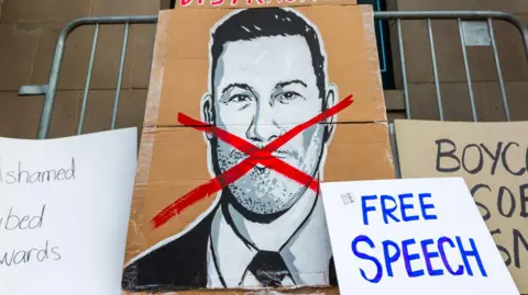 Late-Night Hosts Rally for Free Speech Amid Kimmel Suspension