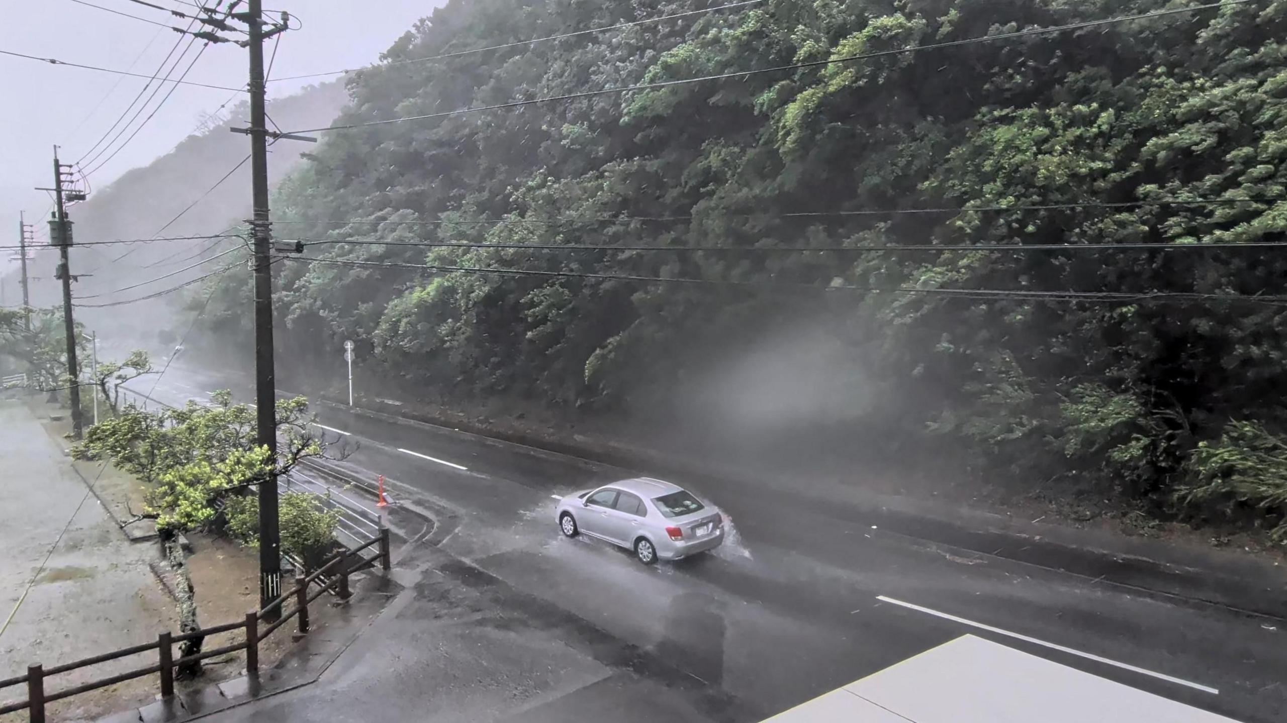 Typhoon Dolphin Strikes Okinawa, Heads Toward China