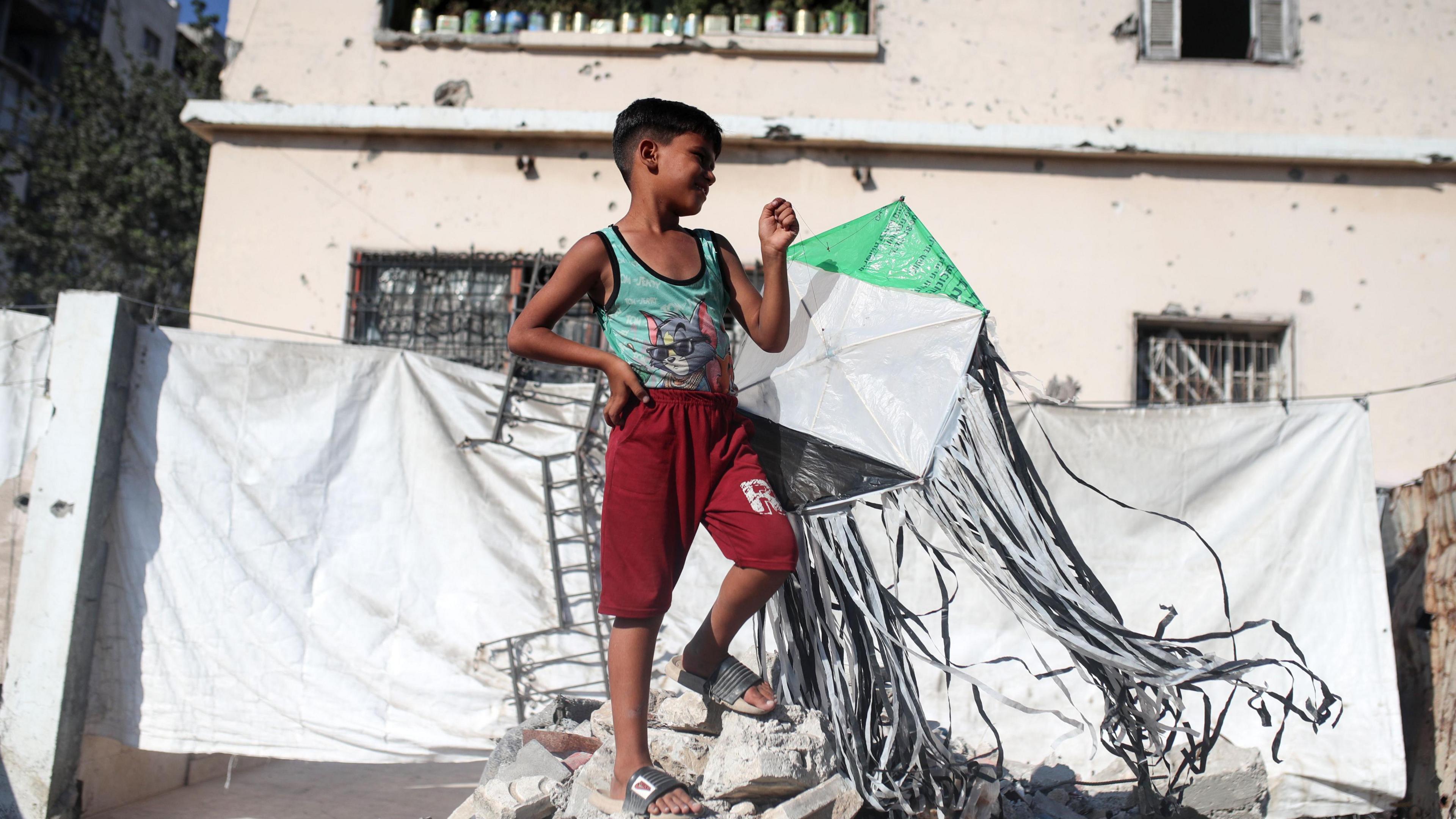 Israel Threatens Forceful Response After Gaza Kite Incidents