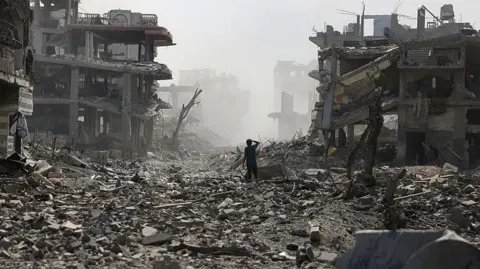 Hamas Returns Body of Gaza Hostage Amid Ongoing Search Efforts