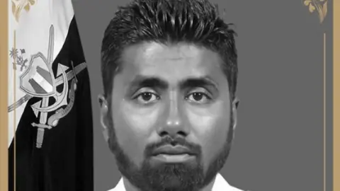 Tragedy Strikes: Rescue Diver Dies While Searching for Italian Victims in Maldives