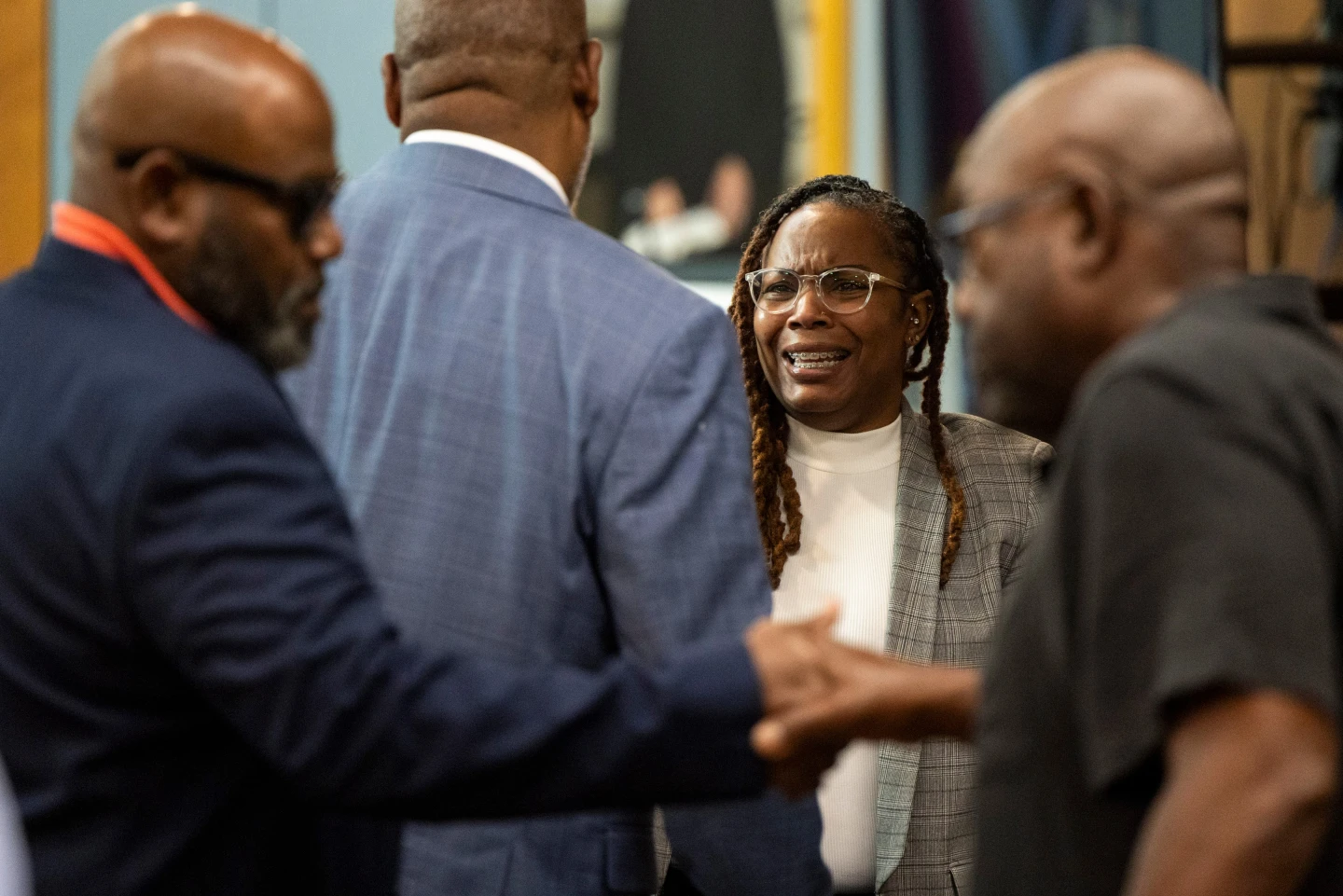 Virtual Justice Unfolds: Virginia Judge Dismisses Charges Against School Administrator in Historic Shooting Case