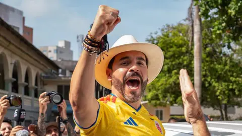 Trump‑backed outsider Abelardo de la Espriella triumphs in Colombia’s runoff election