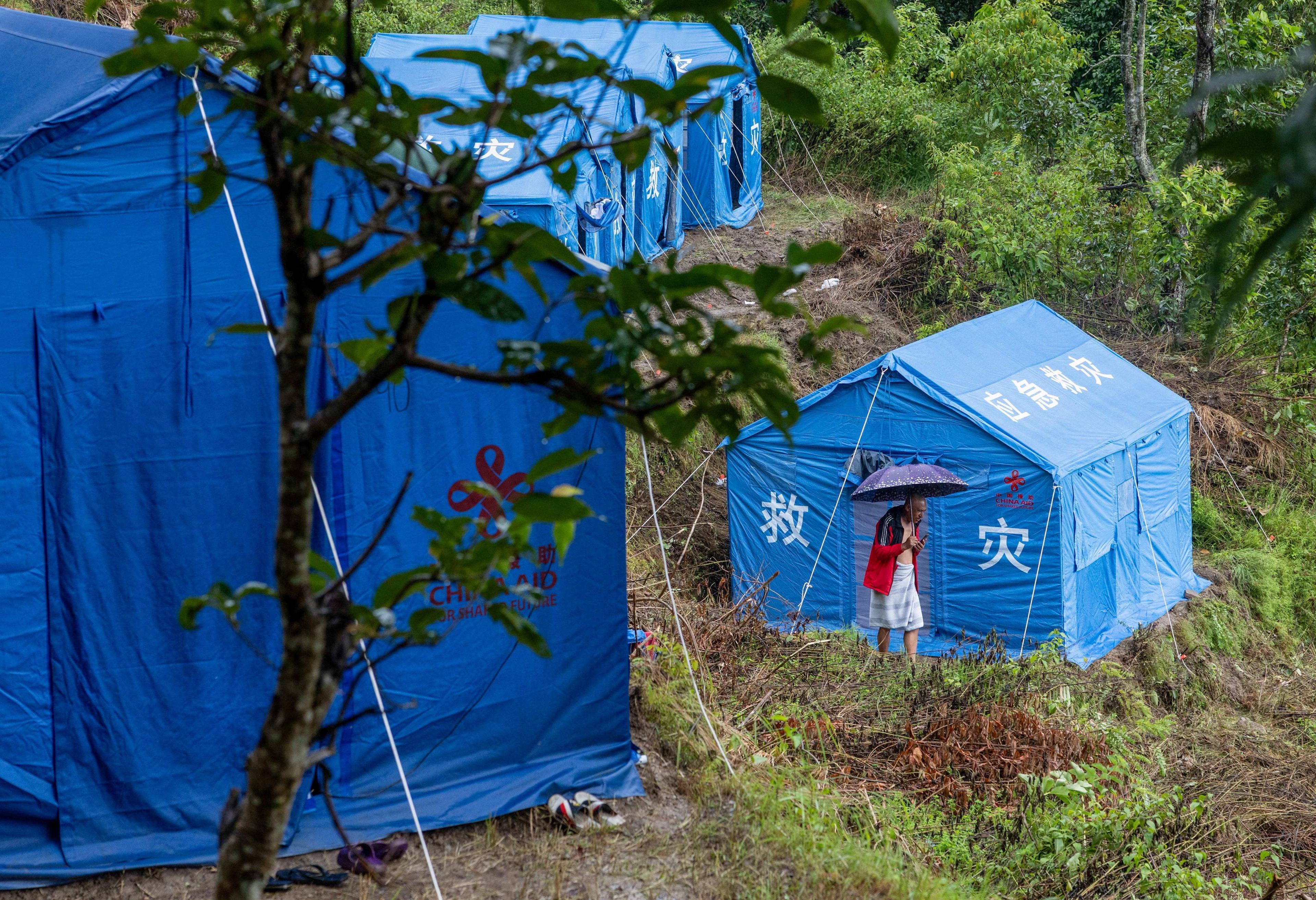Trekkers Evacuated as Nepal Faces Deadly Landslide Wave