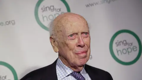 Tribute to a DNA Pioneer: James Watson Passes Away at 97