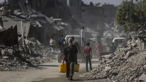 US Focuses on Strengthening Gaza Ceasefire with Vance's Visit to Israel