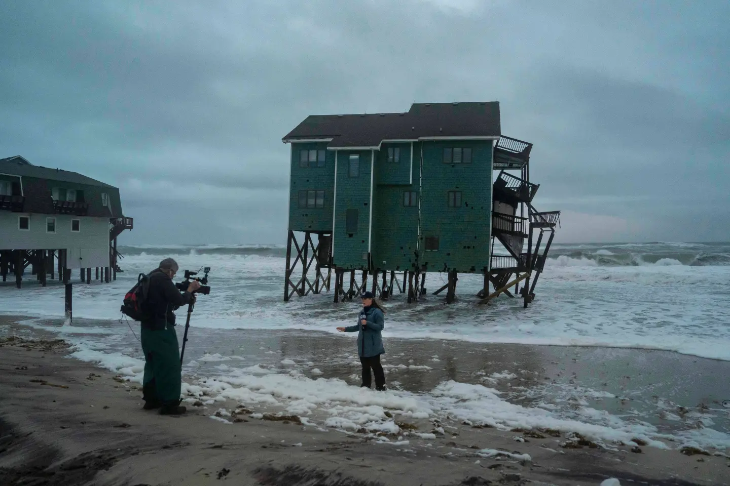 Nor’easter Hits East Coast, New Jersey Enters State of Emergency