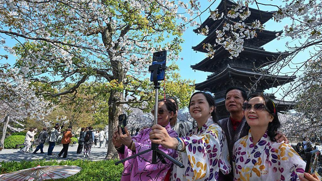 Japan hikes visa fees five‑fold amid currency dip and tourism surge