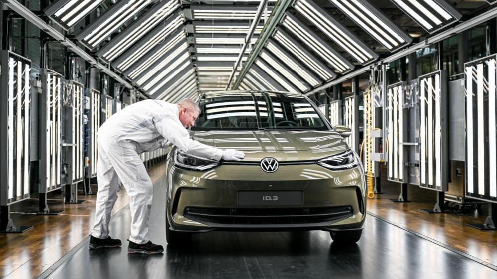Volkswagen's 50,000-Job Slash: A Metaverse Look at the Future of German Automotive