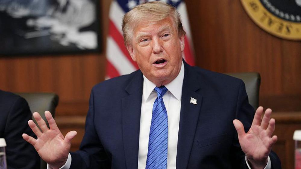 States Bundle Together to Challenge Trump’s 10‑12% Tariffs on Global Goods